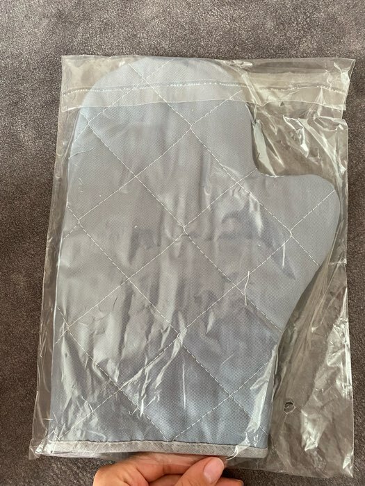 Фотография покупателя товара Варежка-прихватка Этель "Мамуля" 20х28 см, 100% хлопок, саржа, ватин 250 г/м2 - Фото 2