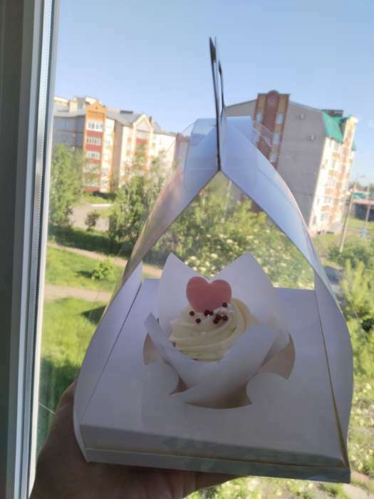 Фотография покупателя товара Коробка для десерта, упаковка кондитерская, белая, 15×15×18 см - Фото 1