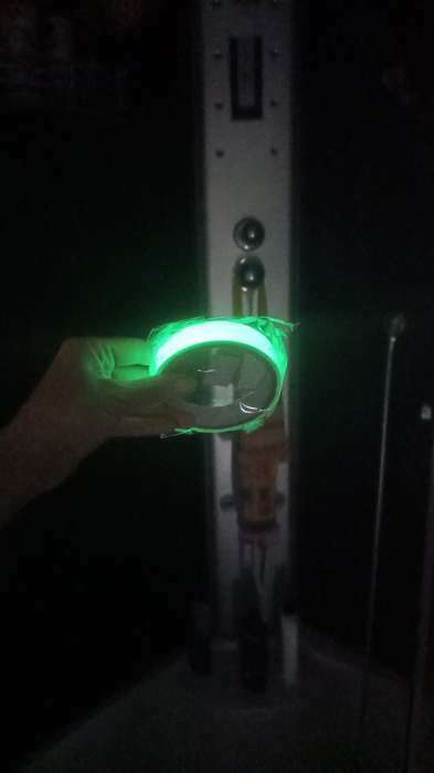Фотография покупателя товара Фотолюминесцентная самоклеящаяся лента TORSO, 2х300 см, зеленое свечение - Фото 1