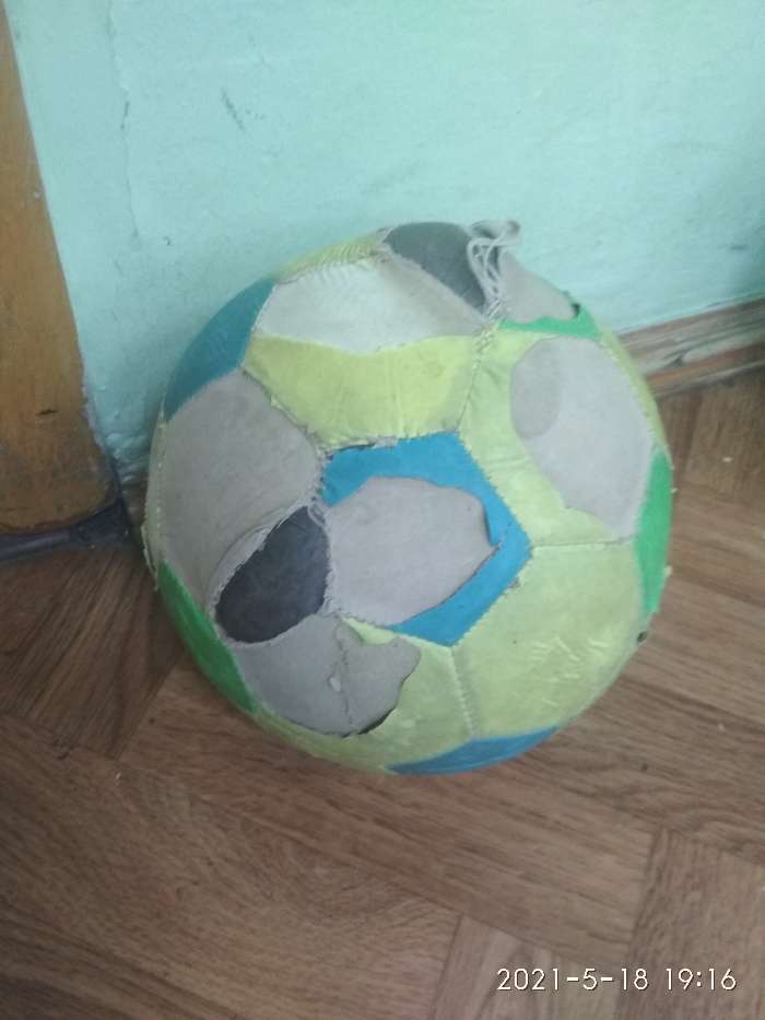 Фотография покупателя товара Мяч футбольный, размер 5, 280 г, цвета МИКС - Фото 3