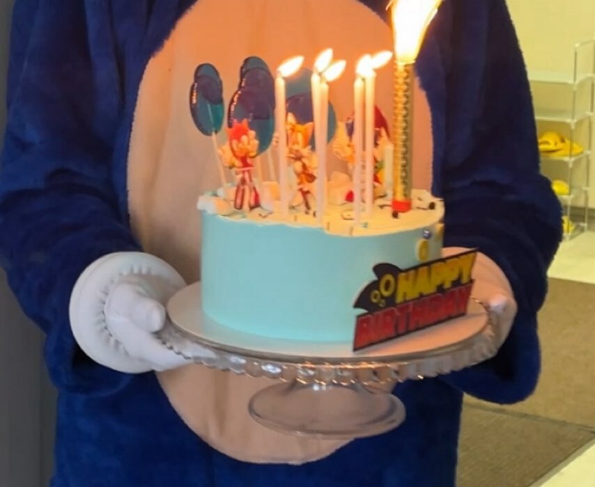 Фотография покупателя товара Свечи в торт "Ройс", 6 шт, высокие, 12,5 см, жемчужный металлик - Фото 2