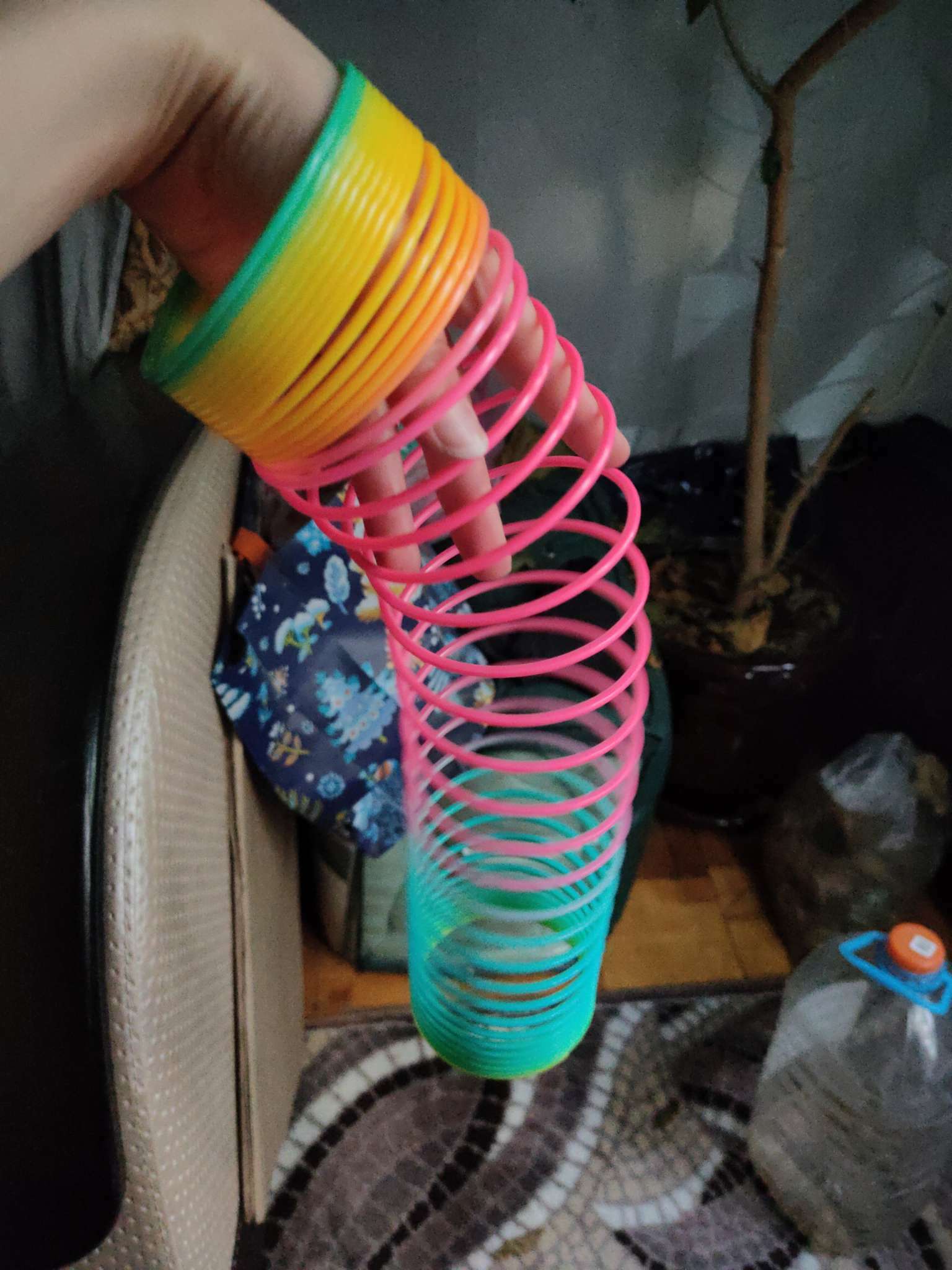 Фотография покупателя товара Пружинка - радуга «Матовая», в сетке, d=9 см - Фото 1