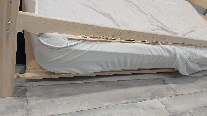 Фотография покупателя товара Односпальная кровать «Светлячок», 900×2000, массив сосны, без покрытия - Фото 2