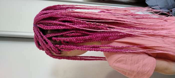 Фотография покупателя товара SIM-BRAIDS Канекалон двухцветный, гофрированный, 65 см, 90 гр, цвет розовый/русый(#FR-11) - Фото 4