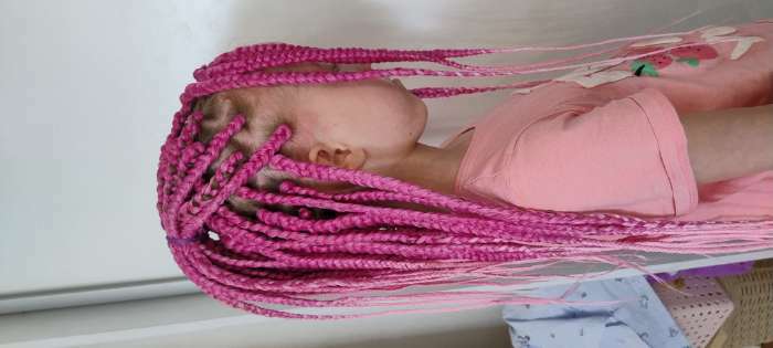 Фотография покупателя товара SIM-BRAIDS Канекалон двухцветный, гофрированный, 65 см, 90 гр, цвет розовый/русый(#FR-11) - Фото 2