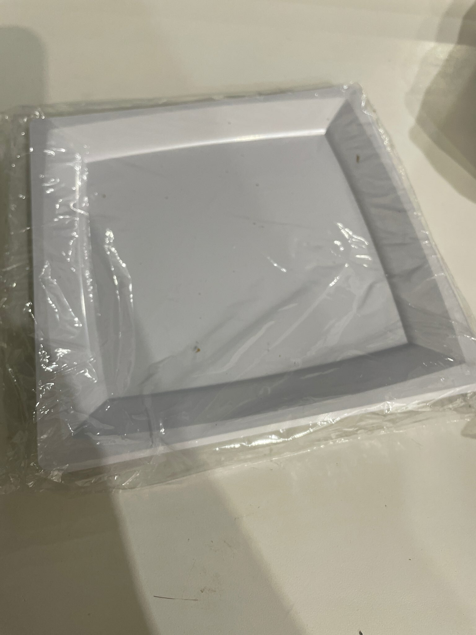 Фотография покупателя товара Тарелка пластиковая одноразовая, 17,2×17,2 см, квадратная, плоская, черная - Фото 1