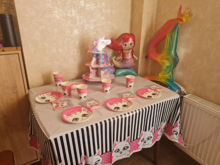 Фотография покупателя товара Скатерть одноразовая «Котик» 137×180 см - Фото 2