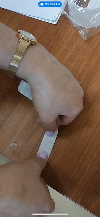 Фотография покупателя товара Клейкая лента двухсторонняя «Круглый прозрачный», 100 шт., в рулоне - Фото 1