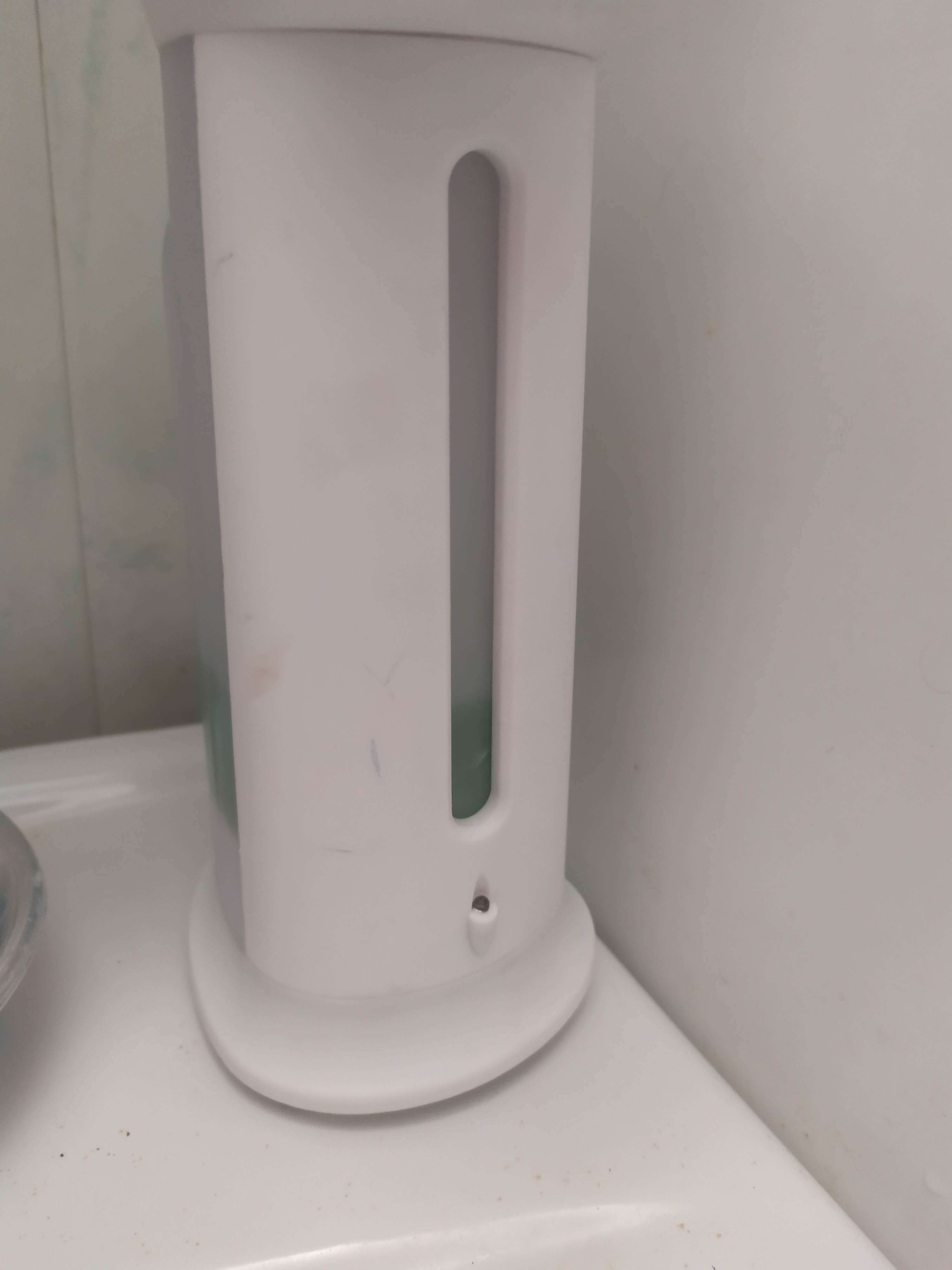 Фотография покупателя товара Диспенсер для антисептика/жидкого мыла сенсорный, 380 мл, на батарейках, цвет белый - Фото 2