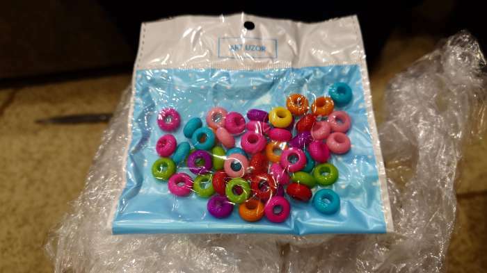 Фотография покупателя товара Бусины для творчества пластик "Плоские разноцветные" набор 50 шт 0,6х1,1х1,1 см - Фото 2