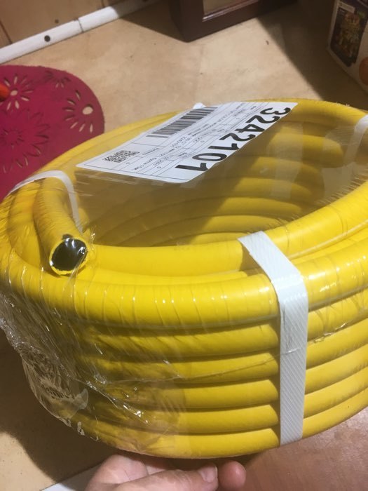 Фотография покупателя товара Шланг поливочный морозостойкий, ТЭП, 12 мм (1/2"), 15 м, армированный, COLOR, жёлтый - Фото 2