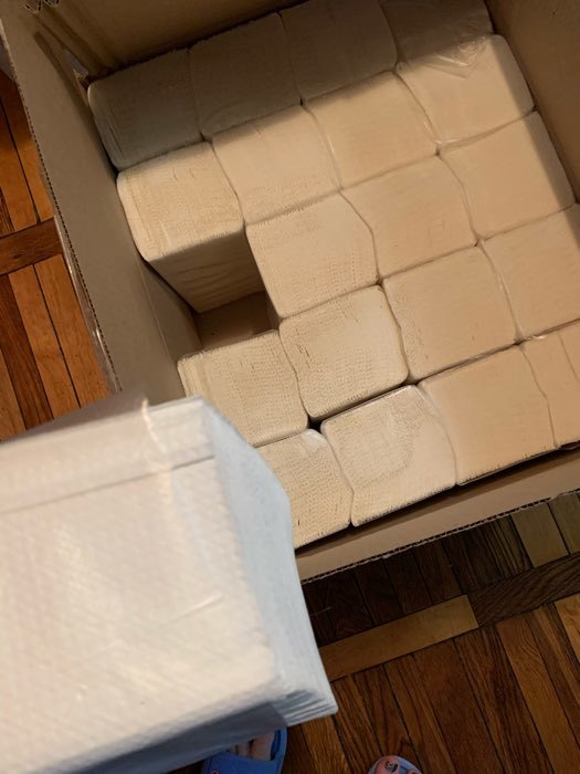 Фотография покупателя товара Полотенца бумажные, V-сложения, 23х20 см, 25 г/м2, 200 шт, белые