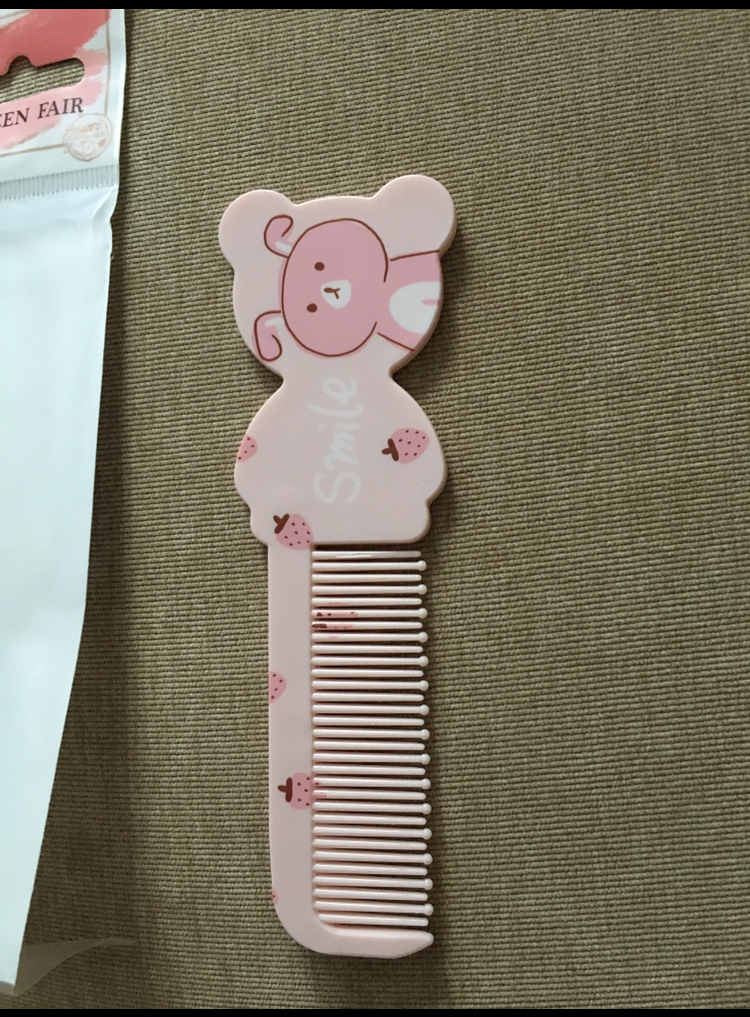 Фотография покупателя товара Расчёска фигурная «Детское счастье», 13 × 4 см, рисунок МИКС - Фото 8