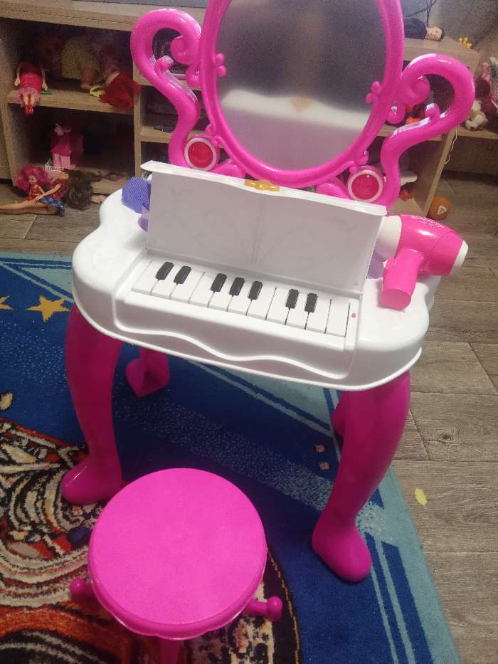Фотография покупателя товара Игровой набор «Столик модницы с пианино», со стульчиком, свет, звук - Фото 3