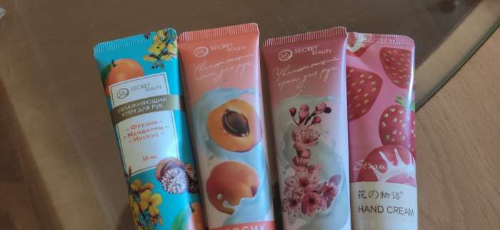 Фотография покупателя товара Крем для рук «Ирис, роза, лайм» увлажняющий, 30 мл, МИКС - Фото 9