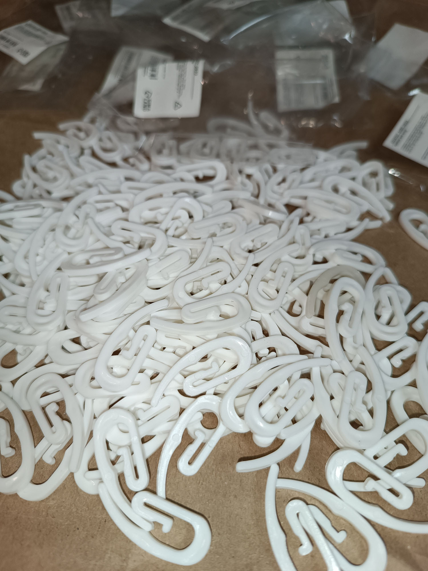 Фотография покупателя товара Крючок для штор «Улитка», 31×12×2 мм, 10 шт., белый - Фото 2