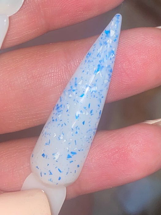 Фотография покупателя товара Гель лак для ногтей, «MILK POTAL», 3-х фазный, 8мл, LED/UV, цвет белый/синий (11) - Фото 1