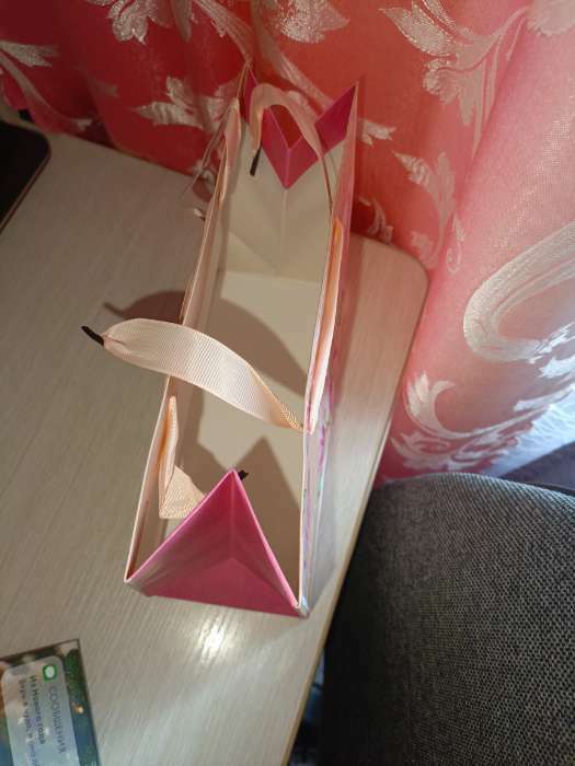 Фотография покупателя товара Пакет подарочный ламинированный горизонтальный, упаковка, «Подарок для тебя», MS 23 х 18 х 10 см - Фото 2