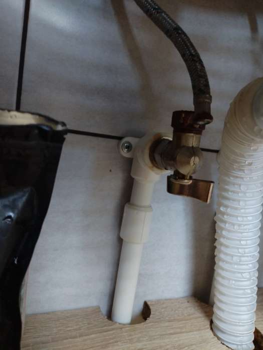 Фотография покупателя товара Смеситель для раковины ZEIN Z2631, квадратный, картридж керамика 35 мм, хром - Фото 9