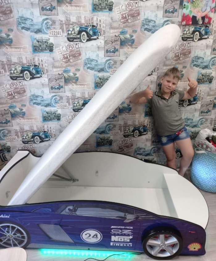 Фотография покупателя товара Кровать машина «Ламба синяя», матрас, подсветка дна и фар, пластиковые колёса, 2 шт - Фото 11