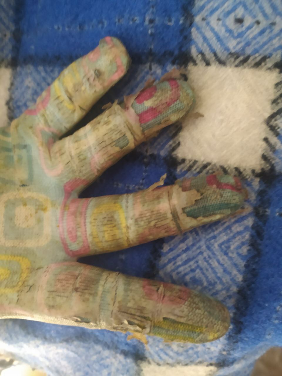 Фотография покупателя товара Перчатки нейлоновые, с нитриловым полуобливом, размер 9, цвет МИКС, Greengo - Фото 1