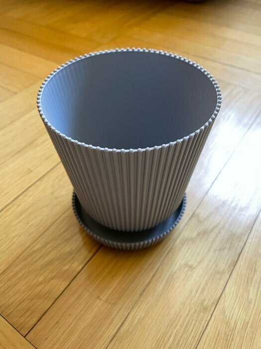 Фотография покупателя товара Горшок для цветов с поддоном, 12×11.5 см, пластиковый, серый - Фото 8