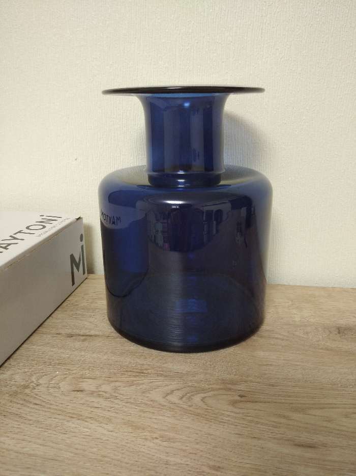 Фотография покупателя товара Ваза "Берлинская лазурь" бутыл.декор 21х15см, диаметр отверстия 6 см - Фото 3