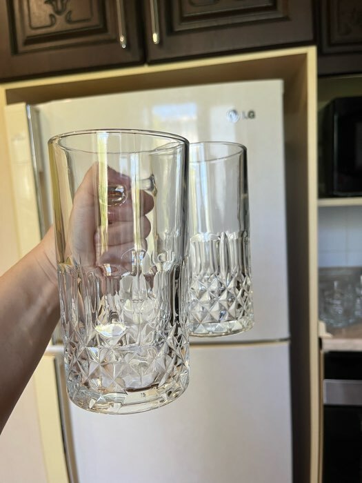 Фотография покупателя товара Кружка стеклянная для пива «Кристалл», 500 мл, цвет перламутровый - Фото 3