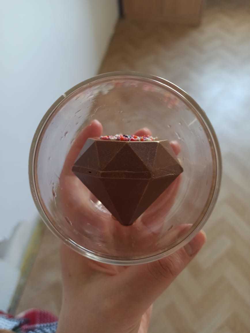 Фотография покупателя товара Шоколадная бомбочка с маршмеллоу «Счастье внутри» молочный шоколад, 38 г - Фото 5