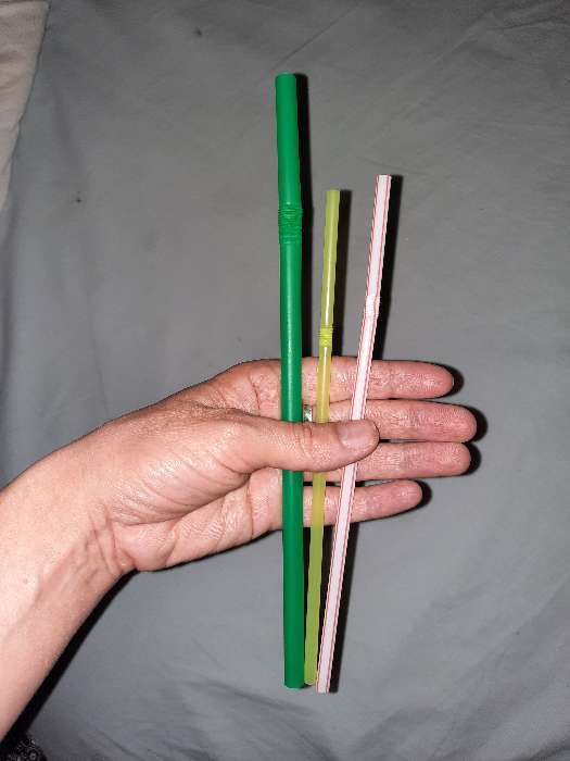 Фотография покупателя товара Трубочки одноразовые для коктейля Доляна, 0,8×24 см, 250 шт, с гофрой, цвет микс
