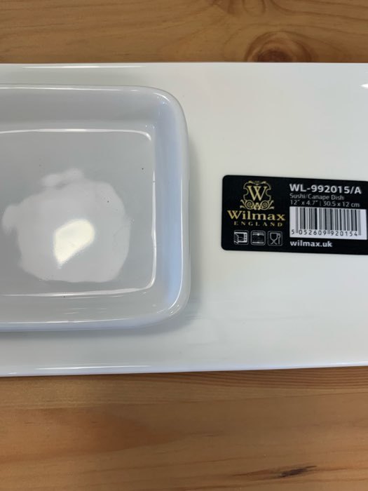 Фотография покупателя товара Блюдо фарфоровое для суши/канапе Wilmax, 30,5×12 см, цвет белый - Фото 2