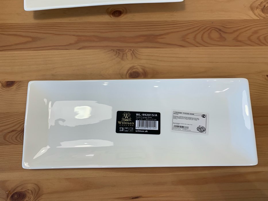 Фотография покупателя товара Блюдо фарфоровое для суши/канапе Wilmax, 35×13 см, цвет белый - Фото 2