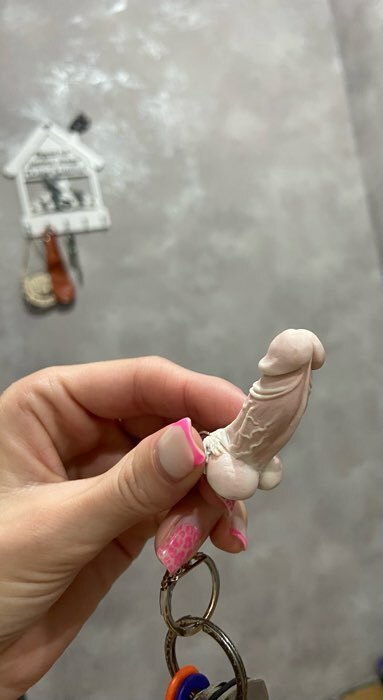 Фотография покупателя товара Брелок для ключей на кольце «Членчик», 4.9 см - Фото 2