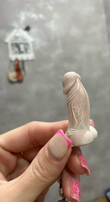 Фотография покупателя товара Брелок для ключей на кольце «Членчик», 4.9 см - Фото 1