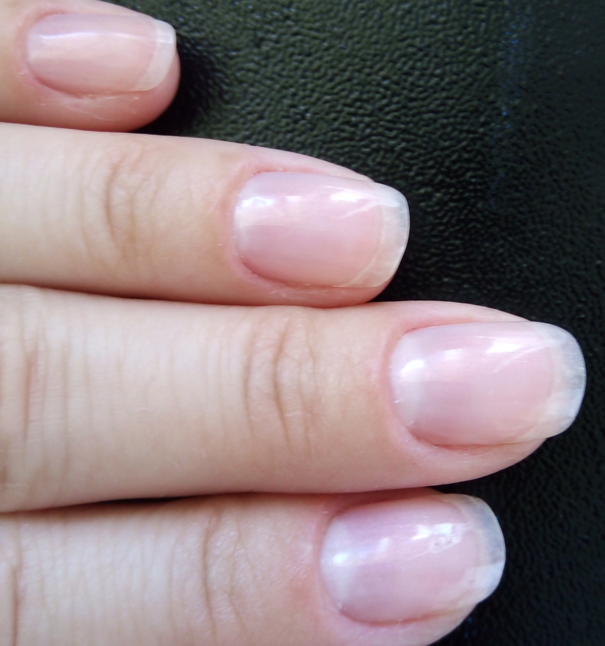 Фотография покупателя товара Гель-лак для ногтей трёхфазный LED/UV, 10мл, цвет 010 розовый жемчужный