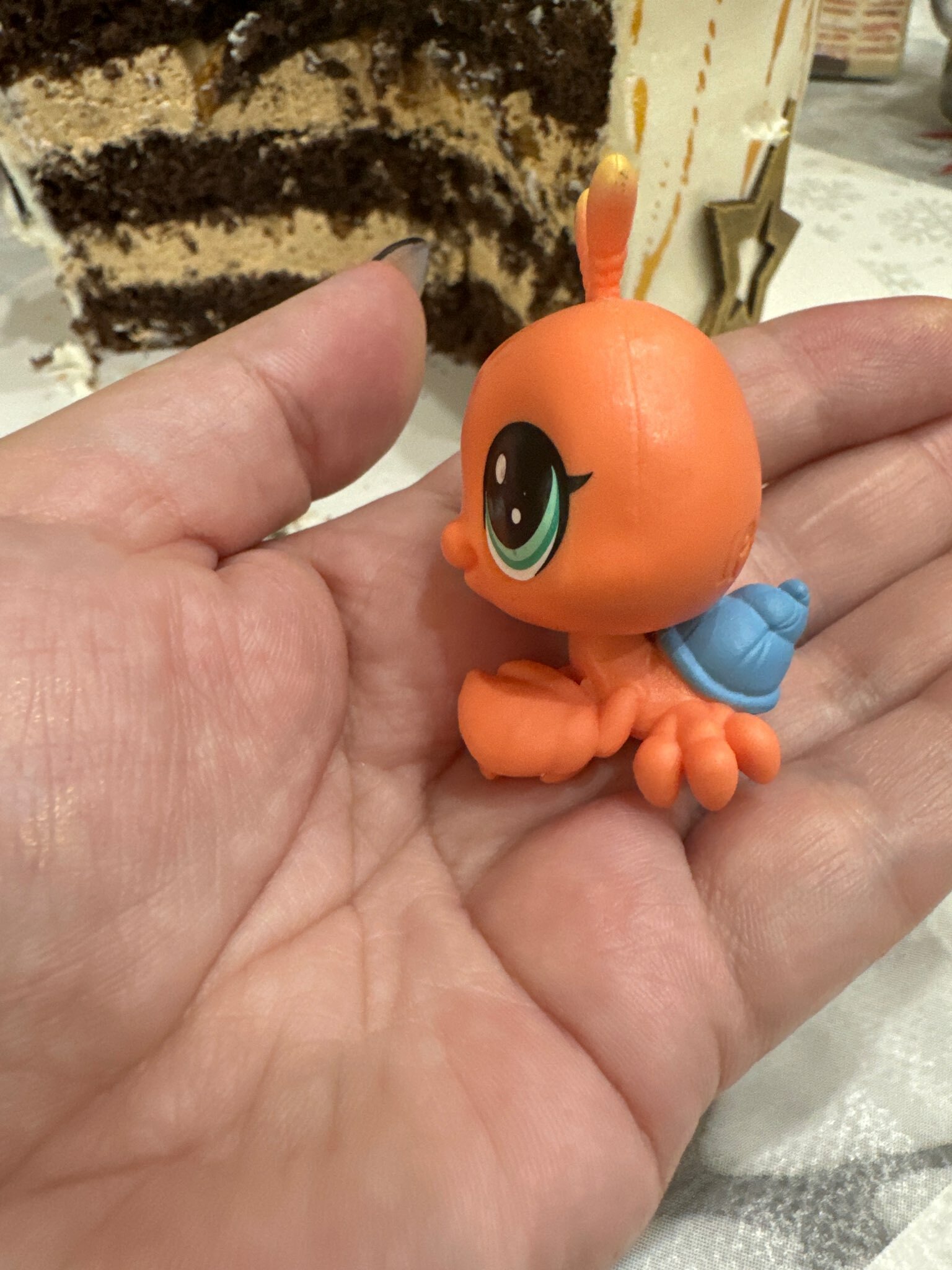 Фотография покупателя товара Игрушка-сюрприз Pets pops с наклейками - Фото 4