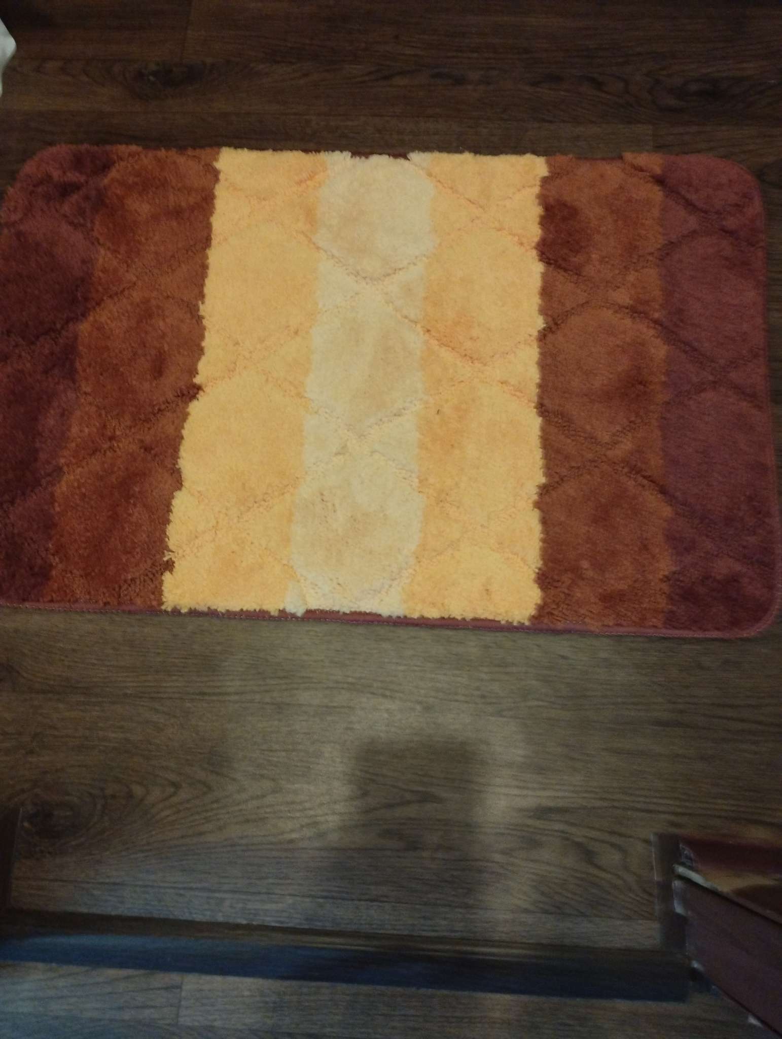 Фотография покупателя товара Набор ковриков для ванной «Симона», 2 шт: 50 х 80 см, 55 х 55 см, цвет терракотовый - Фото 3