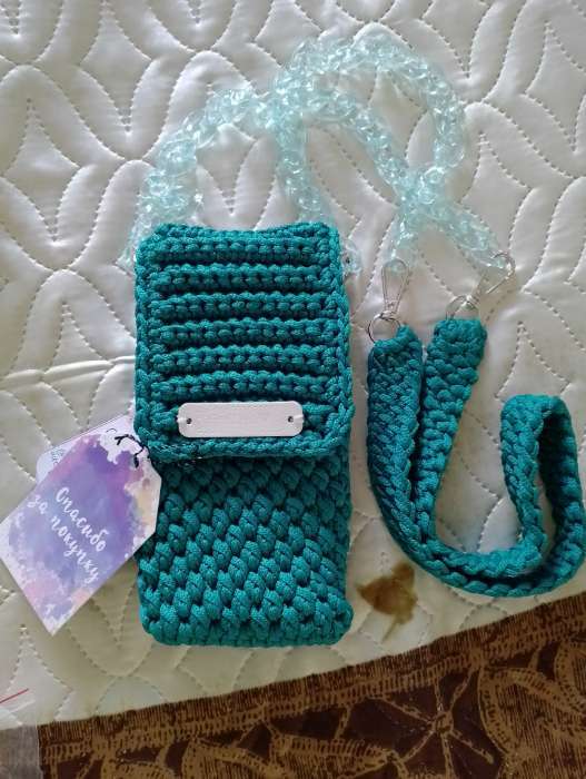 Фотография покупателя товара Цепочка для сумки, пластиковая, с карабинами, 23×17 мм, 68 см, цвет оранжевый, серебряный - Фото 1