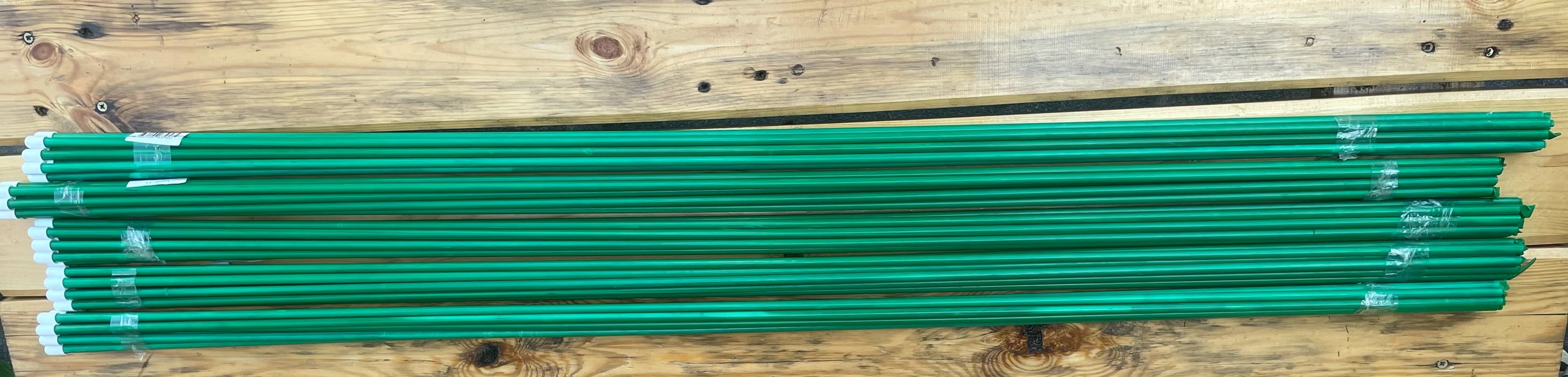 Фотография покупателя товара Колышек для подвязки растений, h = 150 см, d = 1 см, металл, зелёный, Greengo - Фото 6