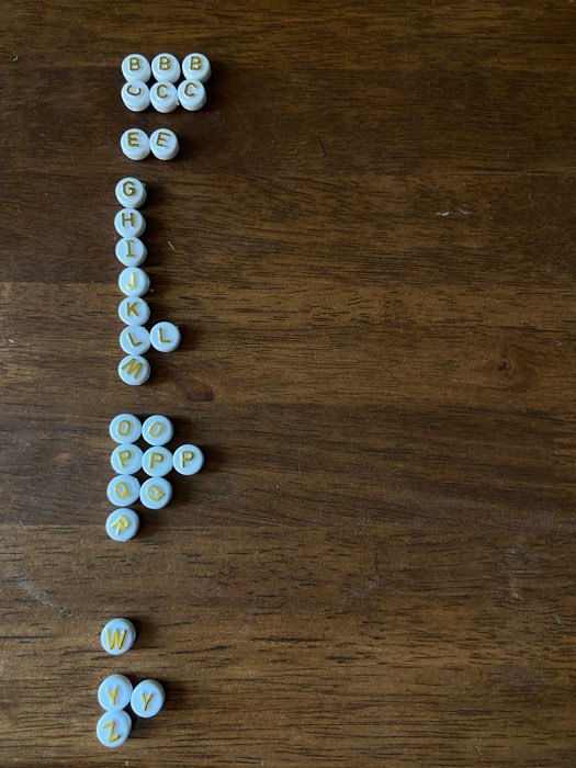Фотография покупателя товара Бусины для творчества пластик "Белые кружочки с золотыми буквами" набор 10 гр 0,6х1х1 см - Фото 4
