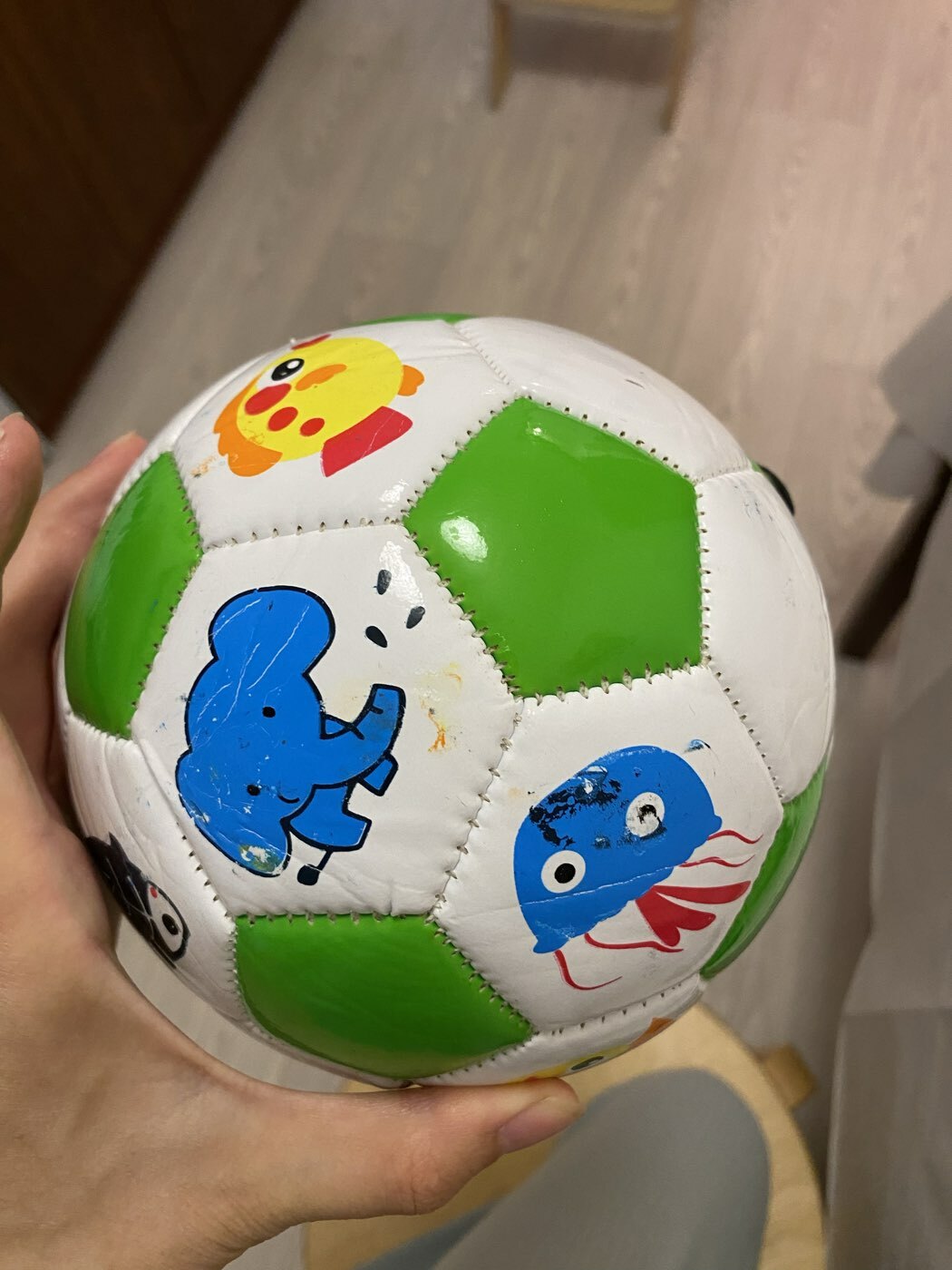 Фотография покупателя товара Мяч футбольный, EVA, машинная сшивка, 32 панели, р. 2, цвета МИКС - Фото 6
