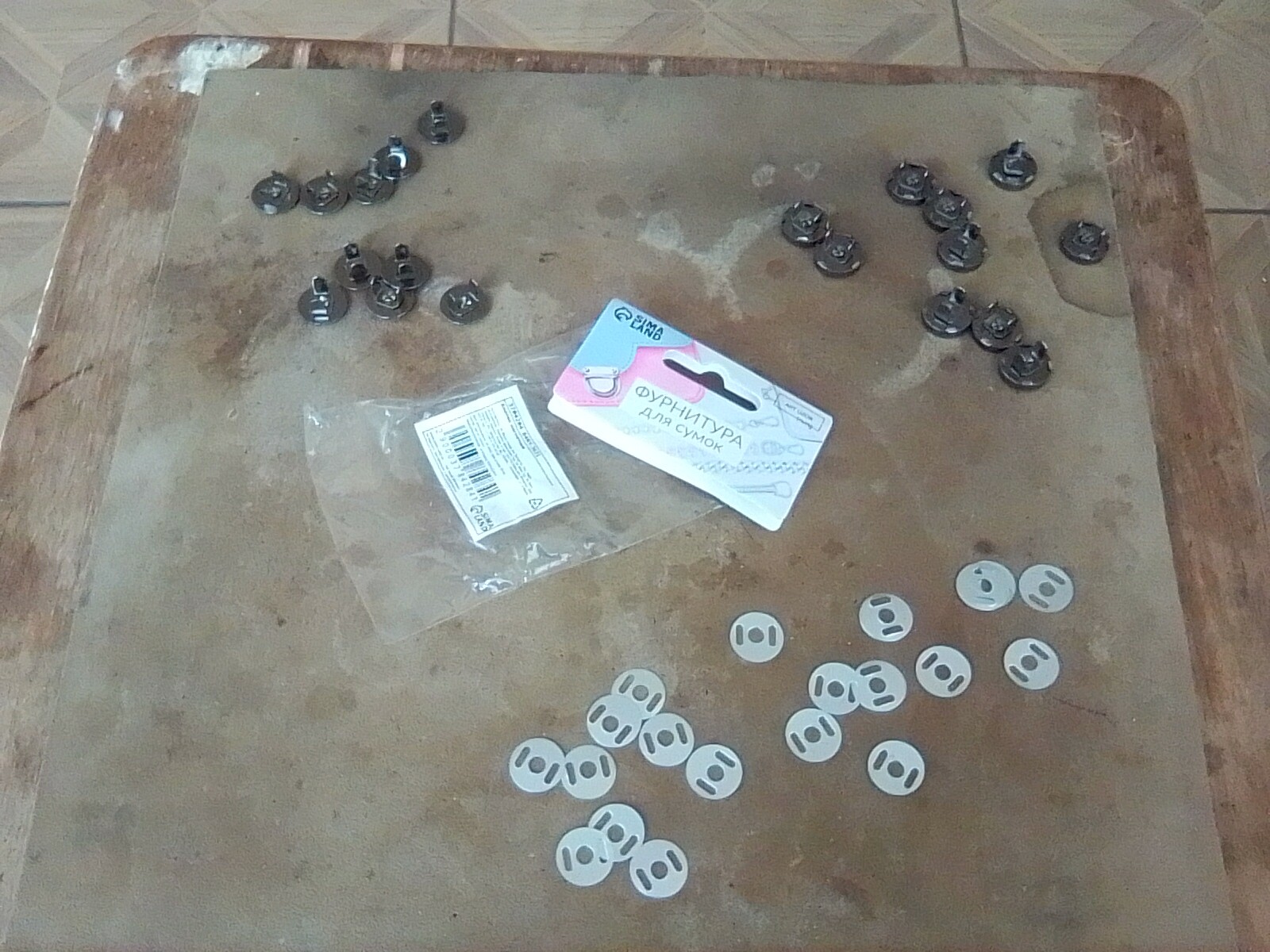 Фотография покупателя товара Кнопки магнитные, d = 10 мм, 10 шт, цвет серебряный - Фото 23