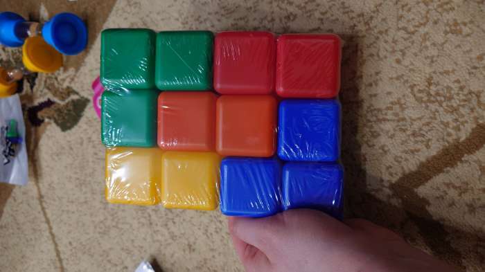 Фотография покупателя товара Набор цветных кубиков, 12 штук, 4 х 4 см