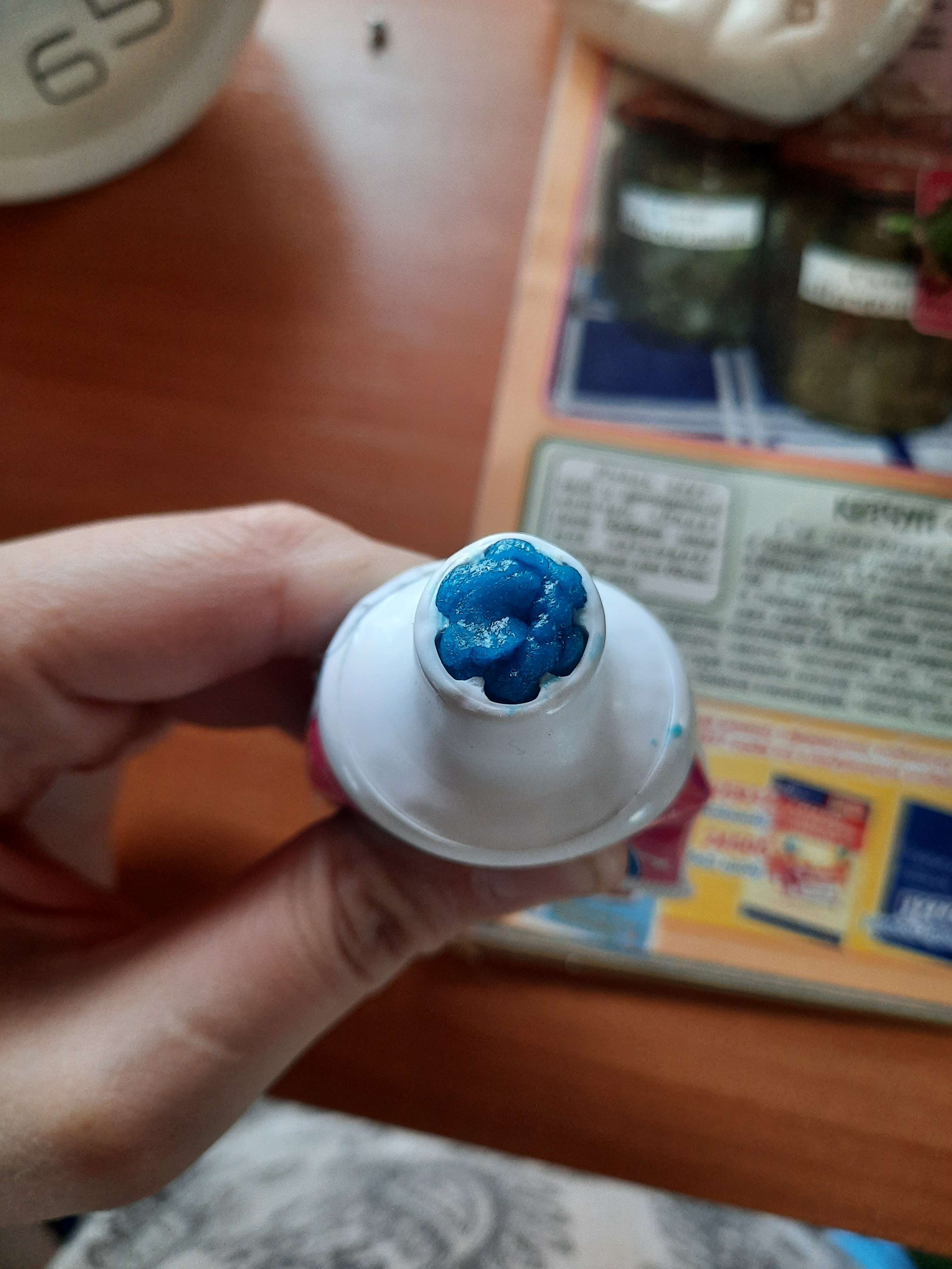 Фотография покупателя товара Жевательная резинка Lutti Tubble Gum Color, со вкусом малины, 35 г - Фото 1