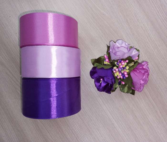 Фотография покупателя товара Цветы для декорирования "Соцветие" ассорти сирень 1 букет=12 цветов 8,5 см - Фото 1