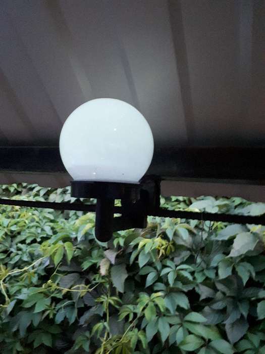 Фотография покупателя товара Садовый светильник на солнечной батарее «Шар», 10 × 15 × 14 см, 1 LED, свечение белое - Фото 3