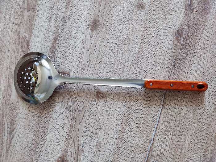 Фотография покупателя товара Шумовка для казана узбекская 45см, диаметр 12см, с деревянной ручкой - Фото 4