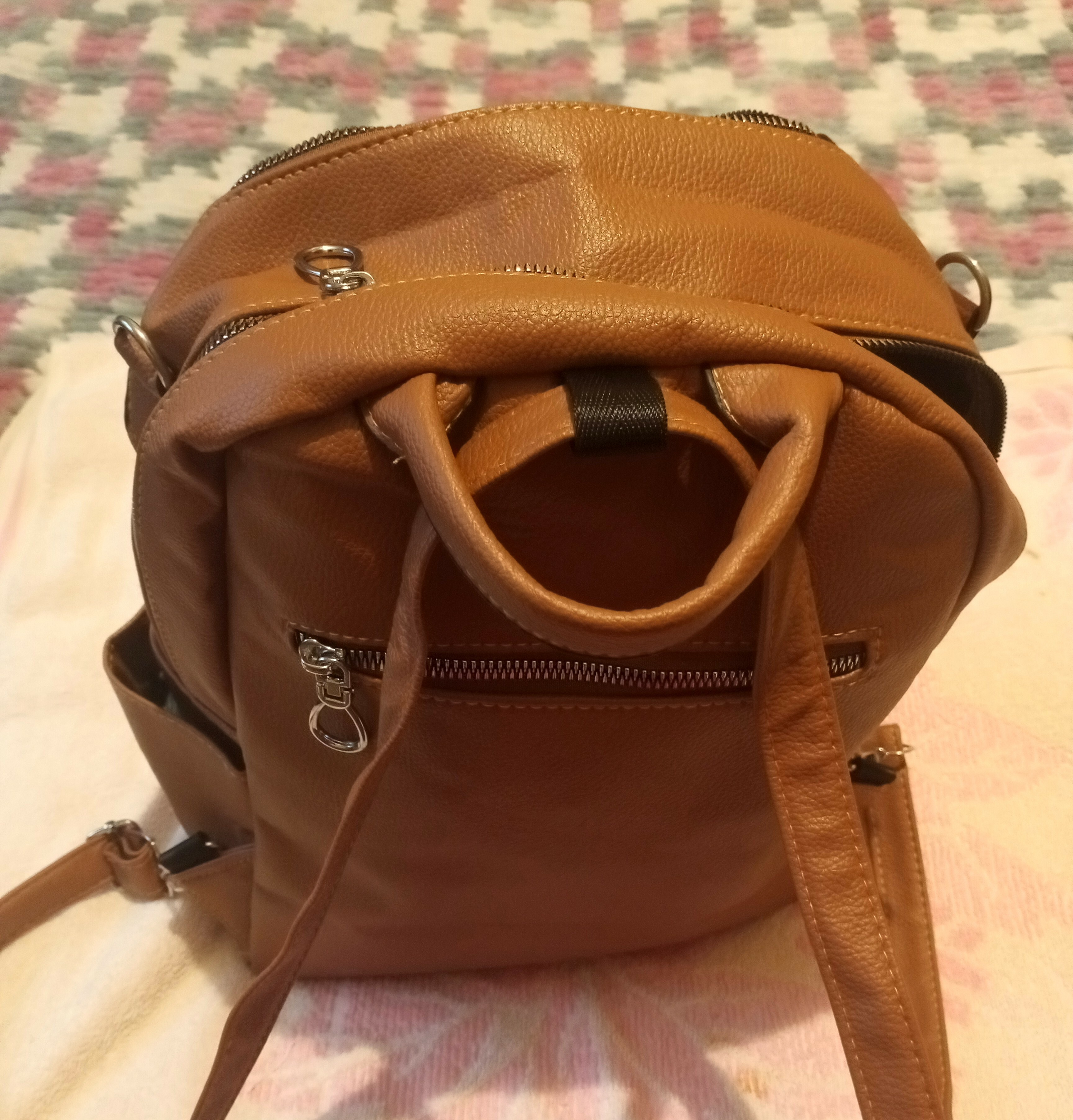 Фотография покупателя товара Рюкзак женский из искусственной кожи на молнии, 4 кармана, сумка, цвет коричневый - Фото 3