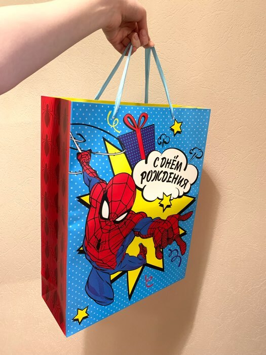Фотография покупателя товара Пакет подарочный "С Днем рождения" 31х40х11 см, упаковка, Человек-паук