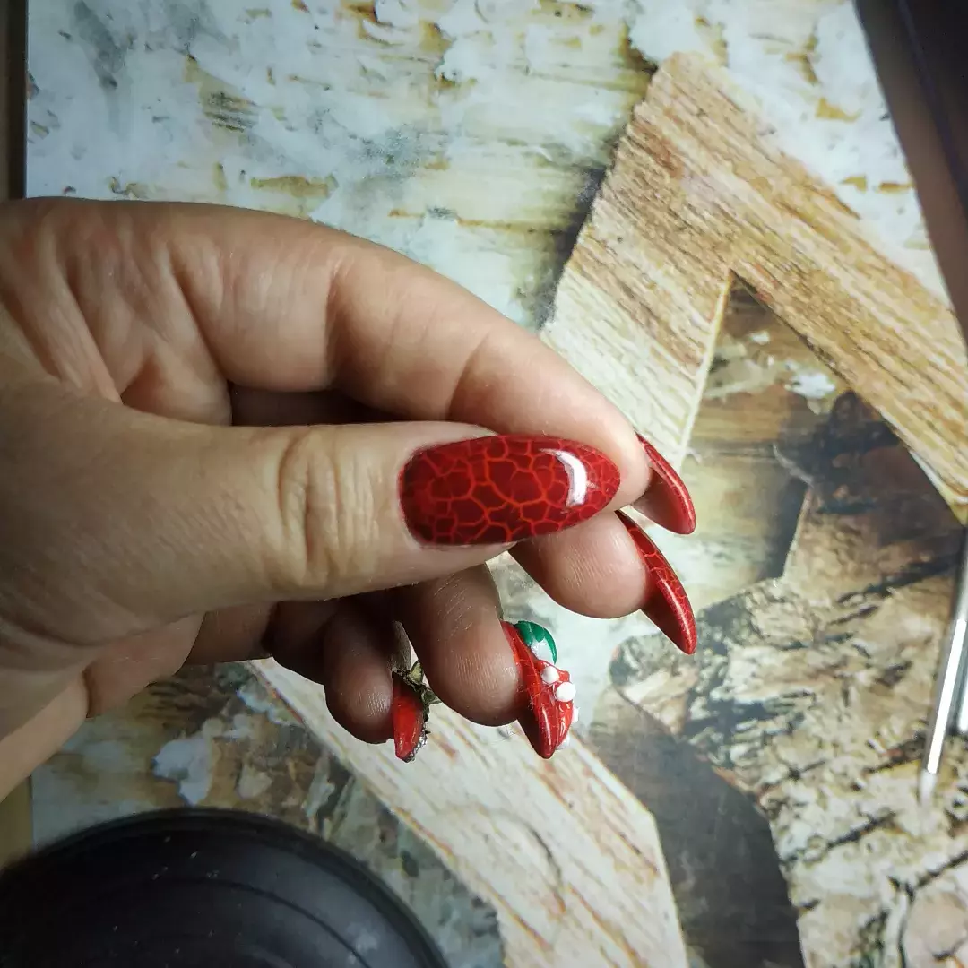Фотография покупателя товара Гель лак для ногтей «TURTLE», кракелюрный, с эффектом растрескивания, 3-х фазный, 10 мл, LED/UV, цвет (30) - Фото 3
